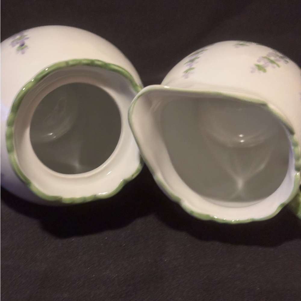 Andrea by Sadek Cream and Sugar Set. Flowers Design - Picture 6 of 11